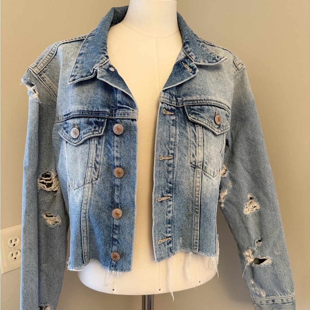 Forever 21 Light Blue Cropped Denim Jacket